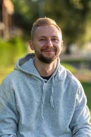 Chris P.